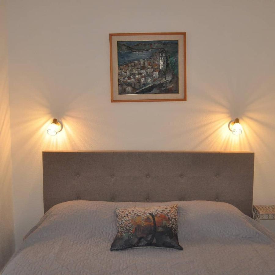 Appartement Old Marine House à Tivat Extérieur photo