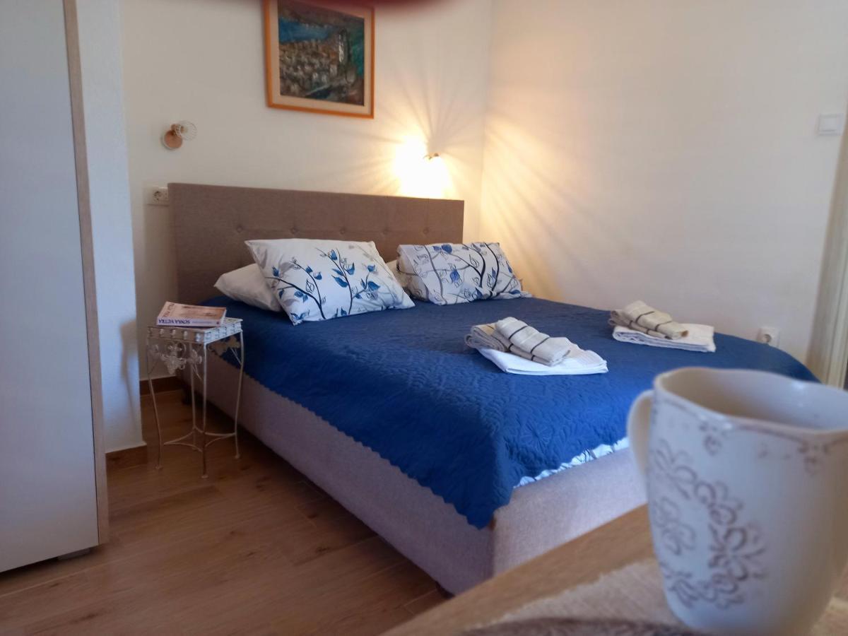 Appartement Old Marine House à Tivat Extérieur photo